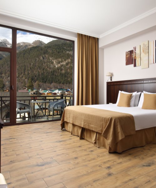 SUPERIOR TRIPLE ROOM WITH BALCONY