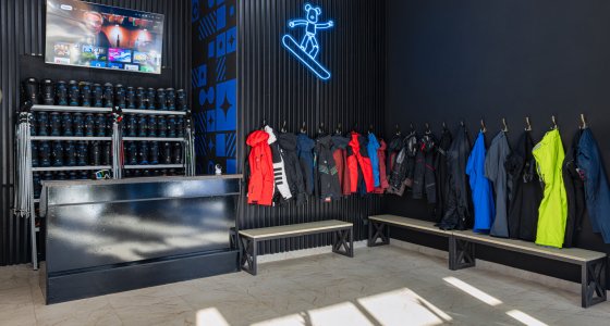 Ski equipment and suits rental